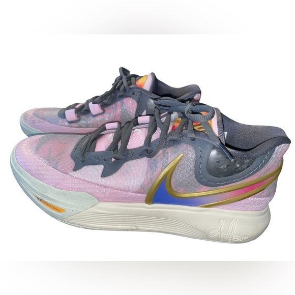 Nike Kyrie Irving 8 - Picture 2 of 6